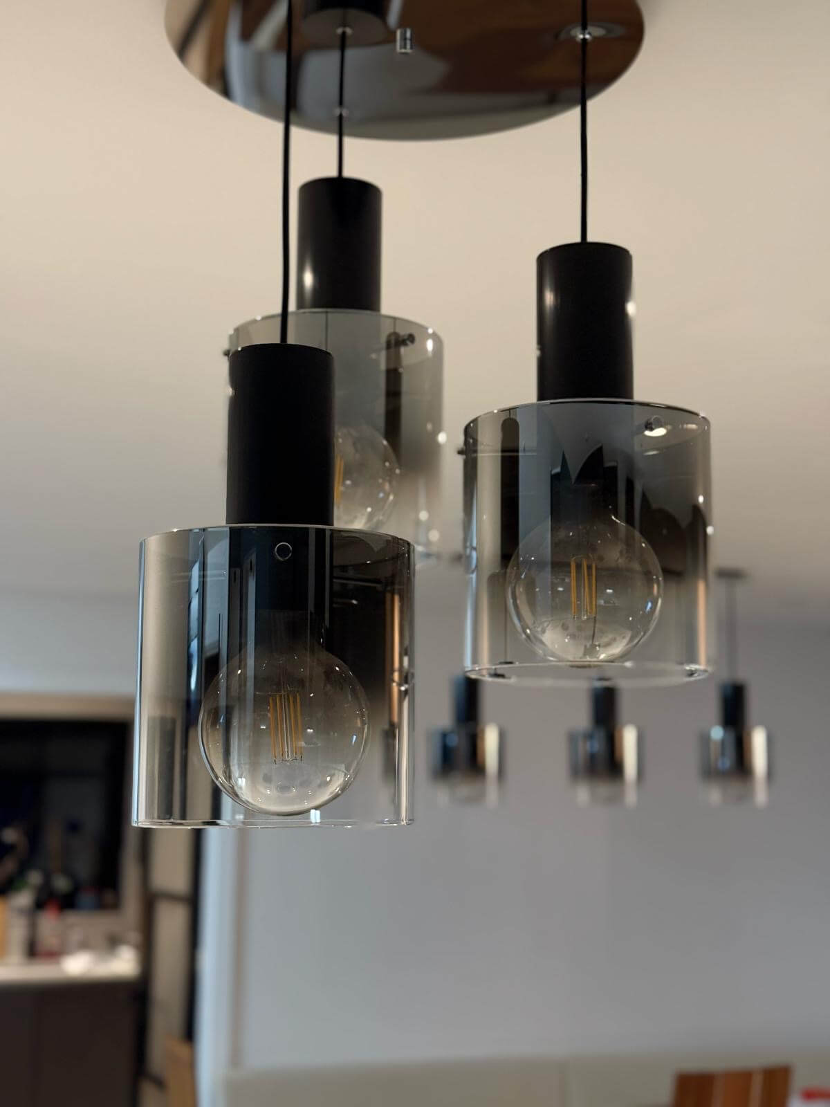 806e1312-d562-42d8-bf94-199b79b946d9