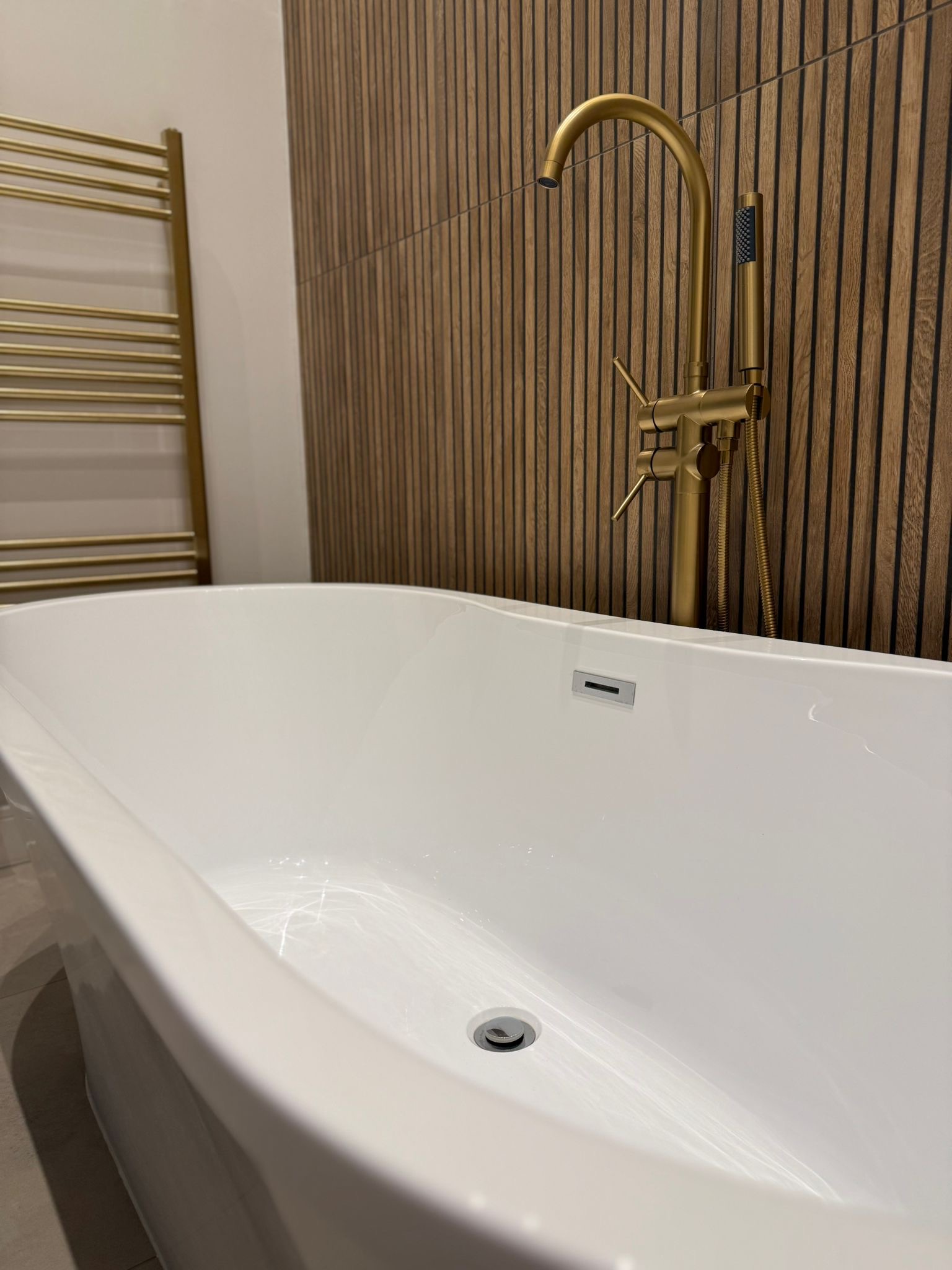 46b70833-8e74-491c-a7b3-c223ece9c863